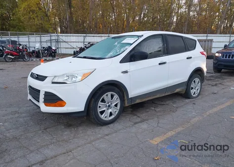 2015 Ford Escape S из США, поврежденный, VIN 1FMCU0F79FUC80522